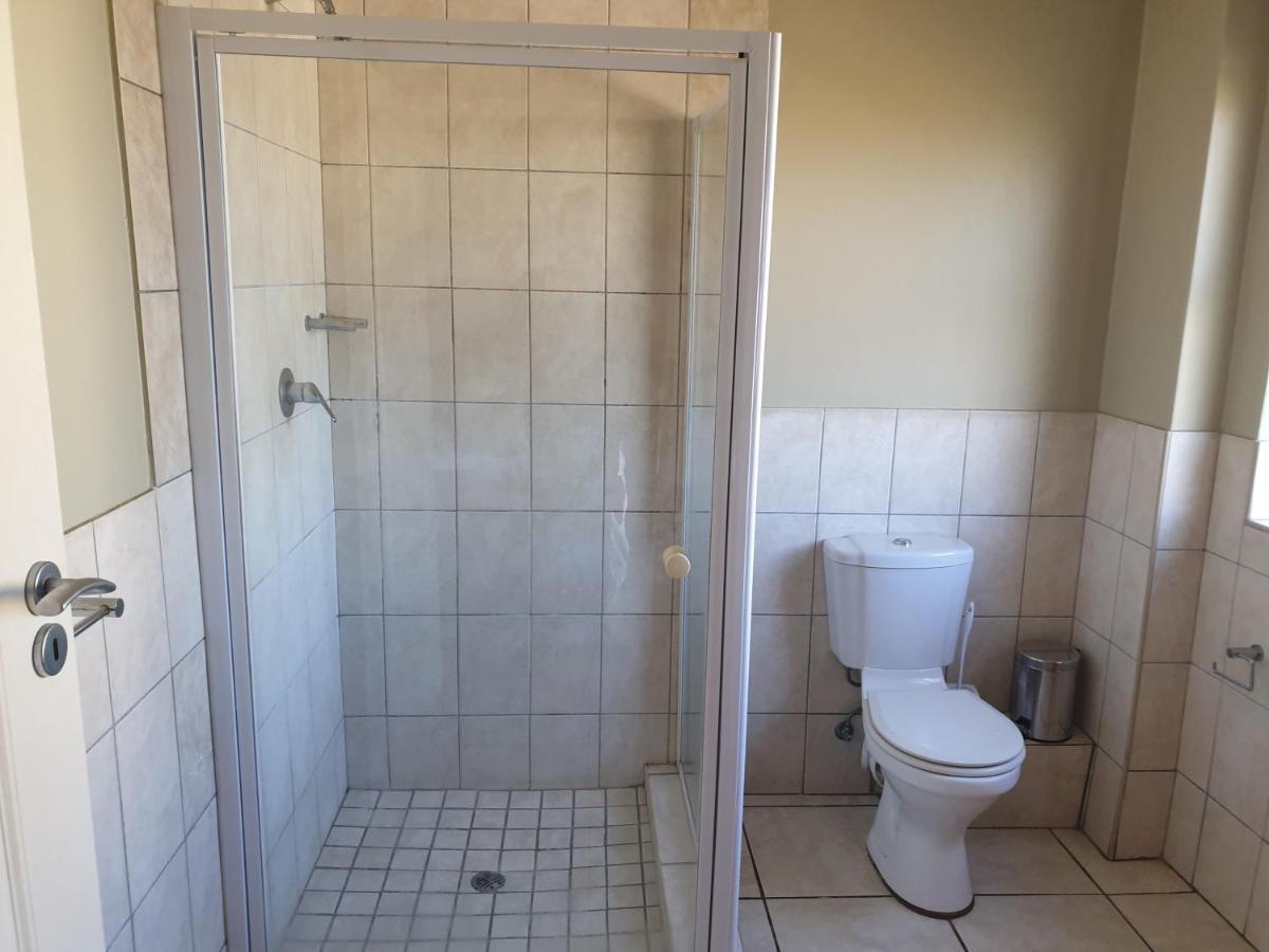 Grosvenor Apartments Pretoria-Noord Esterno foto