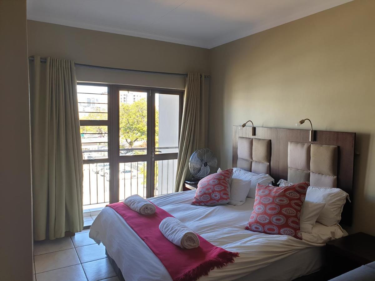Grosvenor Apartments Pretoria-Noord Esterno foto